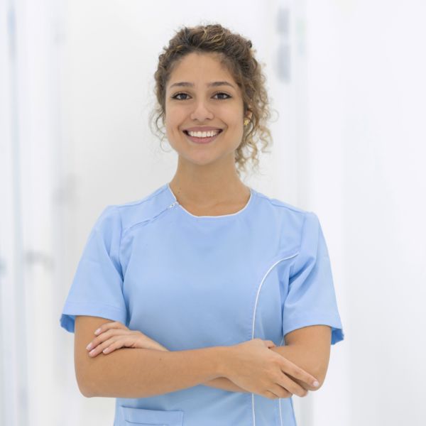 Recomendação: Faça a Limpeza Dentária a cada Seis Meses.