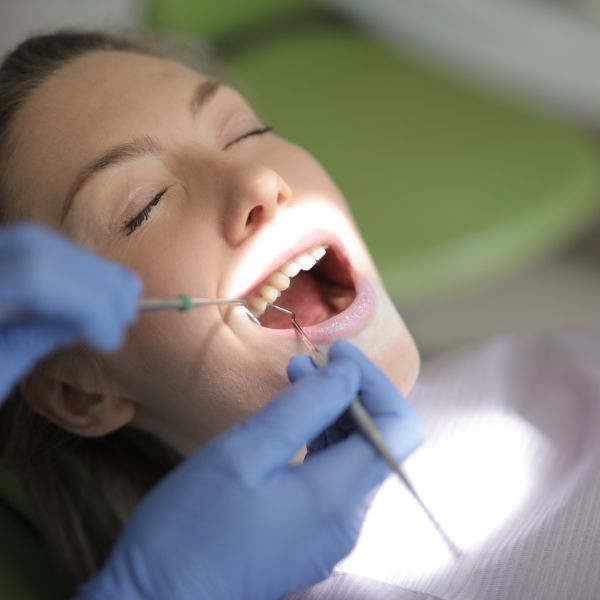 Odontologia Inclusiva: Garantindo Acessibilidade e Cuidados Adequados.