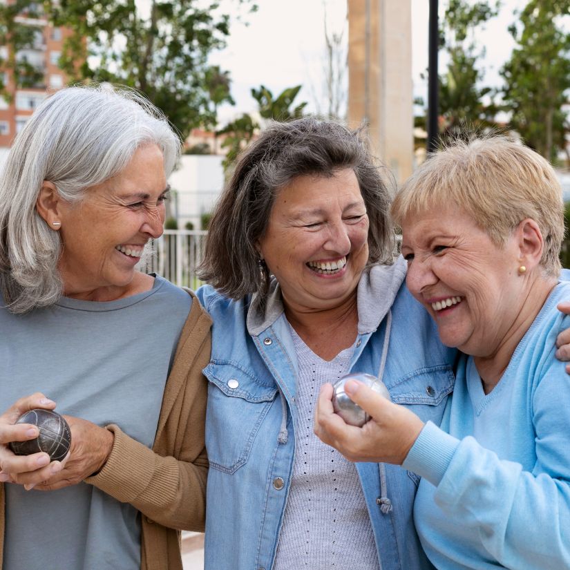 Cuidados Essenciais na Reabilitação Oral de Pacientes da Terceira Idade.