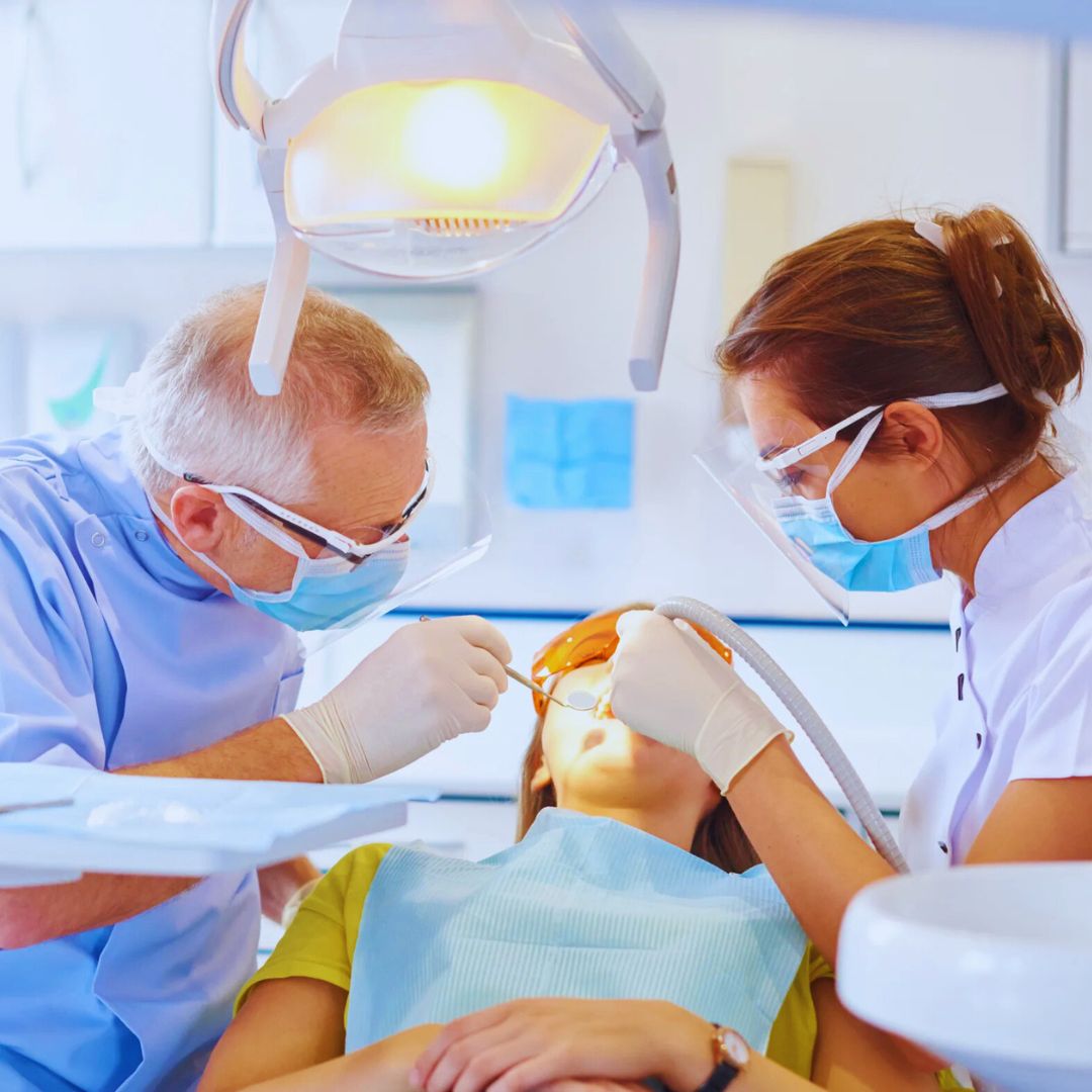 A estomatologia é uma especialidade vital dentro da Odontologia, focada na saúde da boca e estruturas adjacentes.