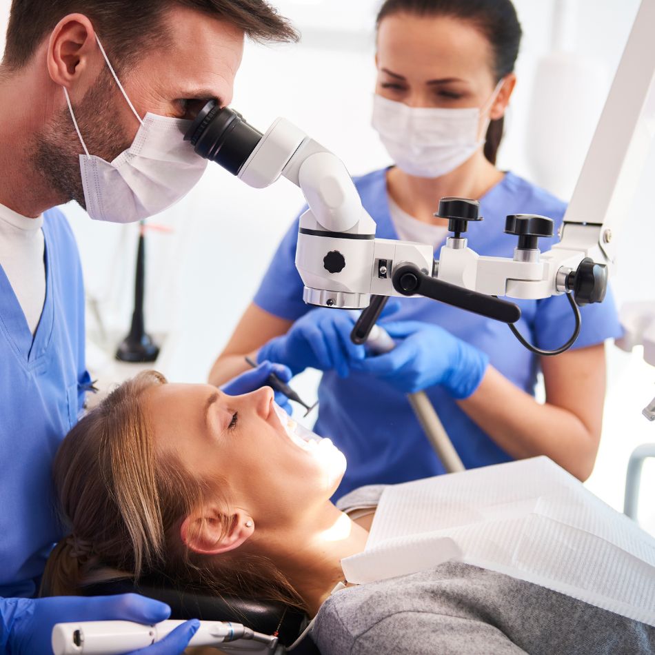 Endodontia em Dentes Traumatizados e a Importância do Tratamento Rápido.