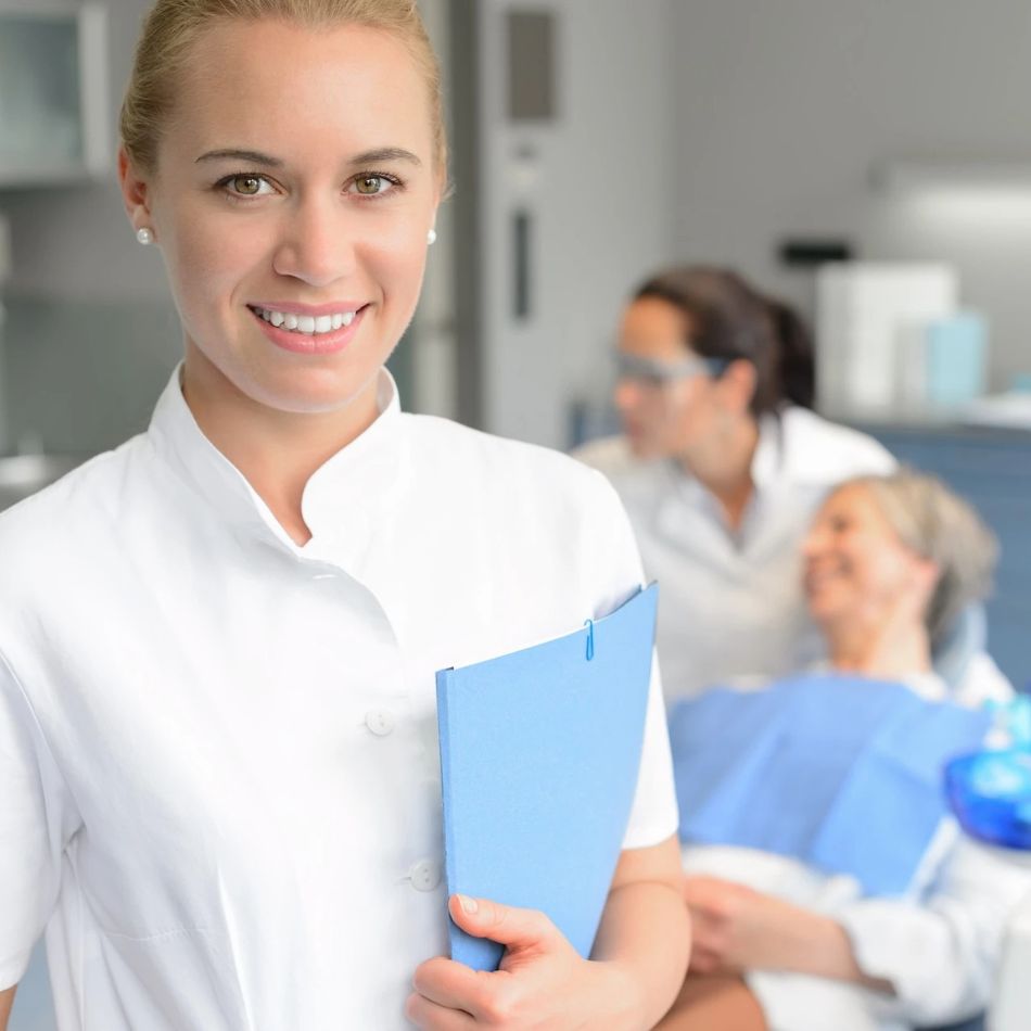 Sinais de Que Você Deve Consultar um Estomatologista.