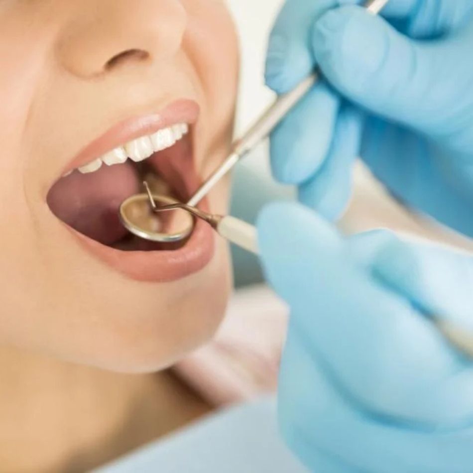 Quando é Indicada a Restauração de Dentes? Descubra os Motivos.