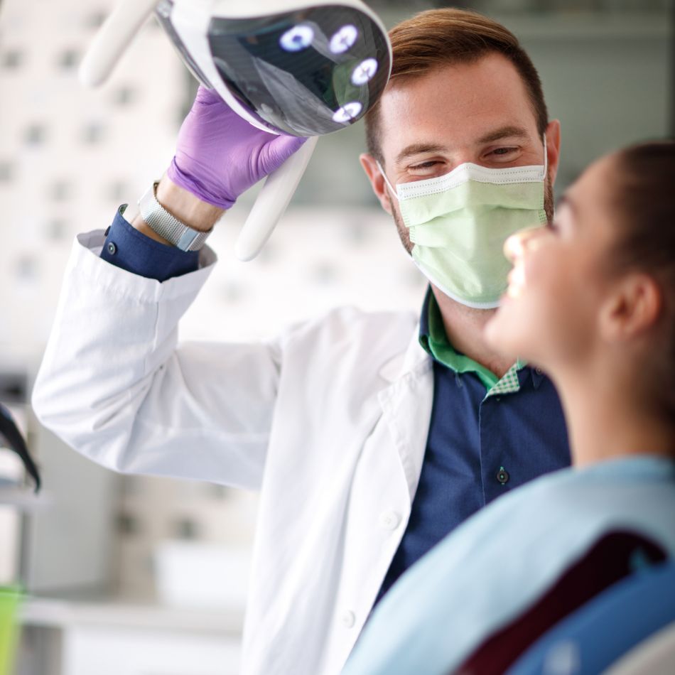 Implante Dentário com Carga Imediata: Como Funciona, Vantagens e Quem Pode Fazer.